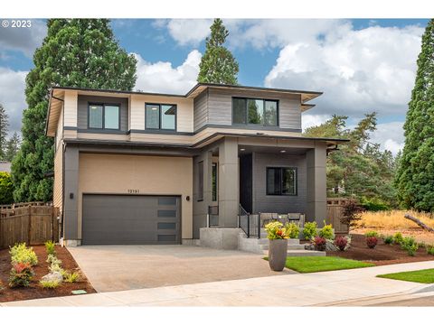 12131 SE MAJESTIC FALLS AVE Happy Valley OR 97086
