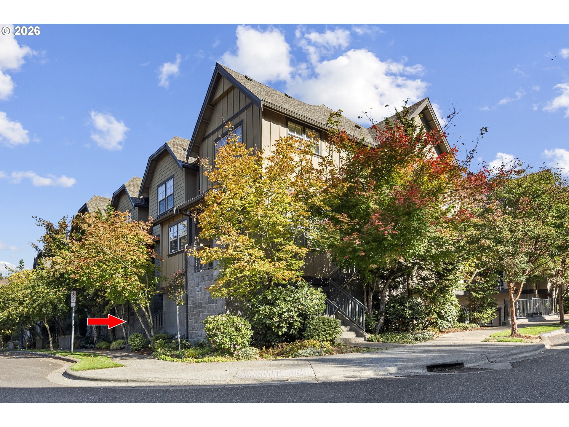 686 SW RUSTICA TER