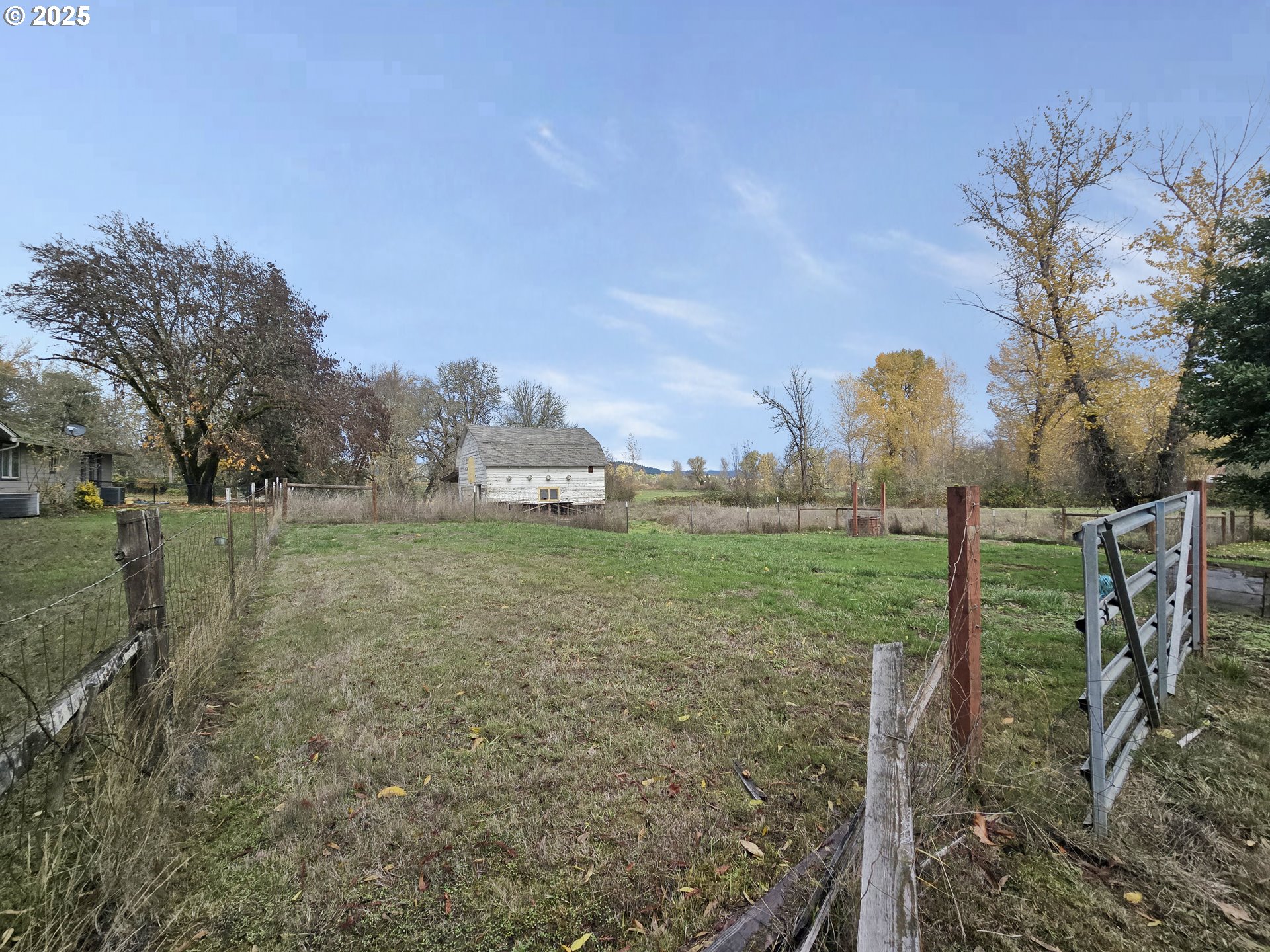 3249 MELROSE RD