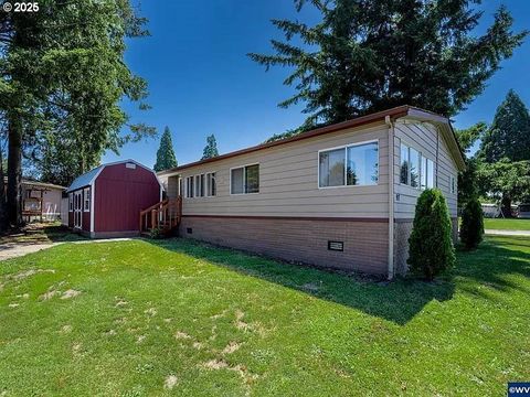 A home in Canby