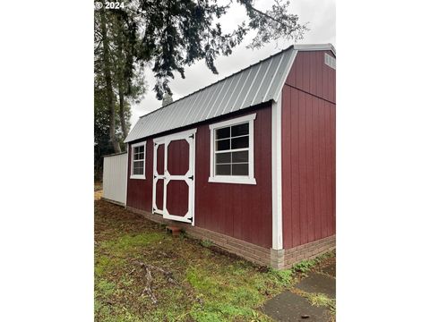 A home in Canby