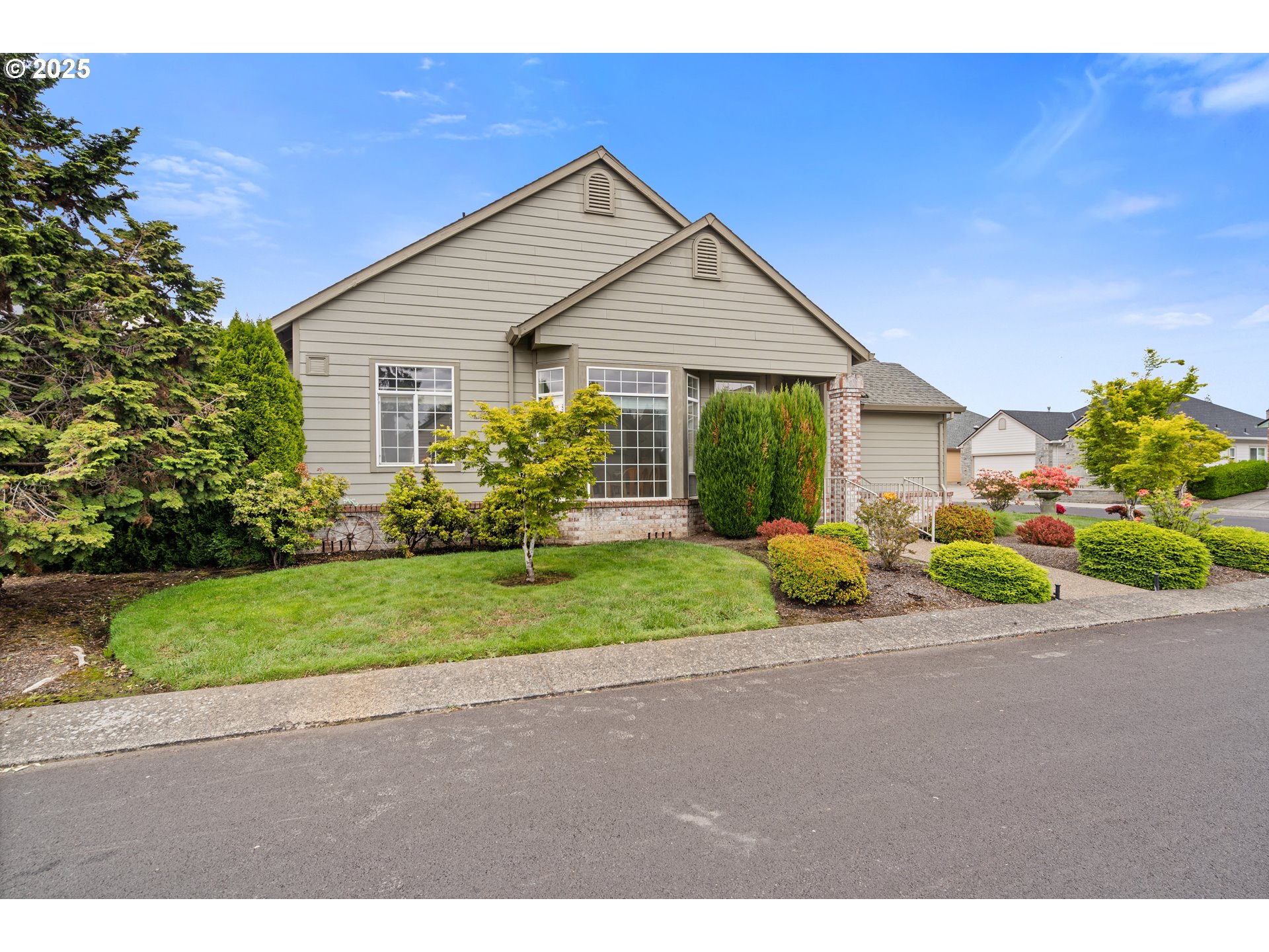 1939 NE HAREWOOD PL