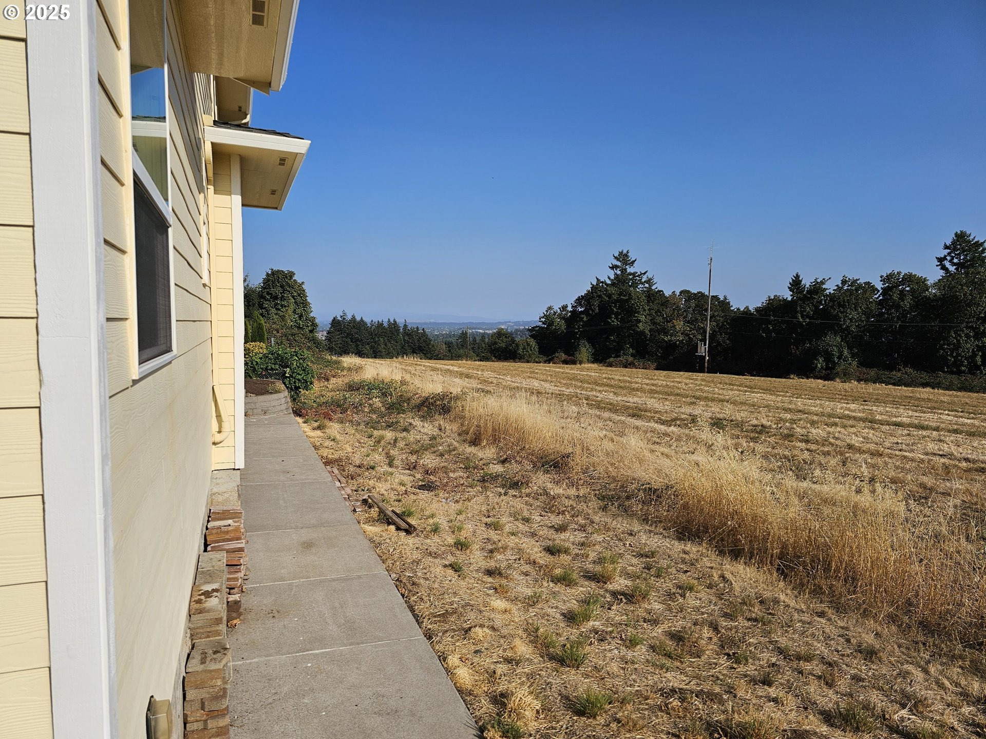 324 EAGLES WING ST NW