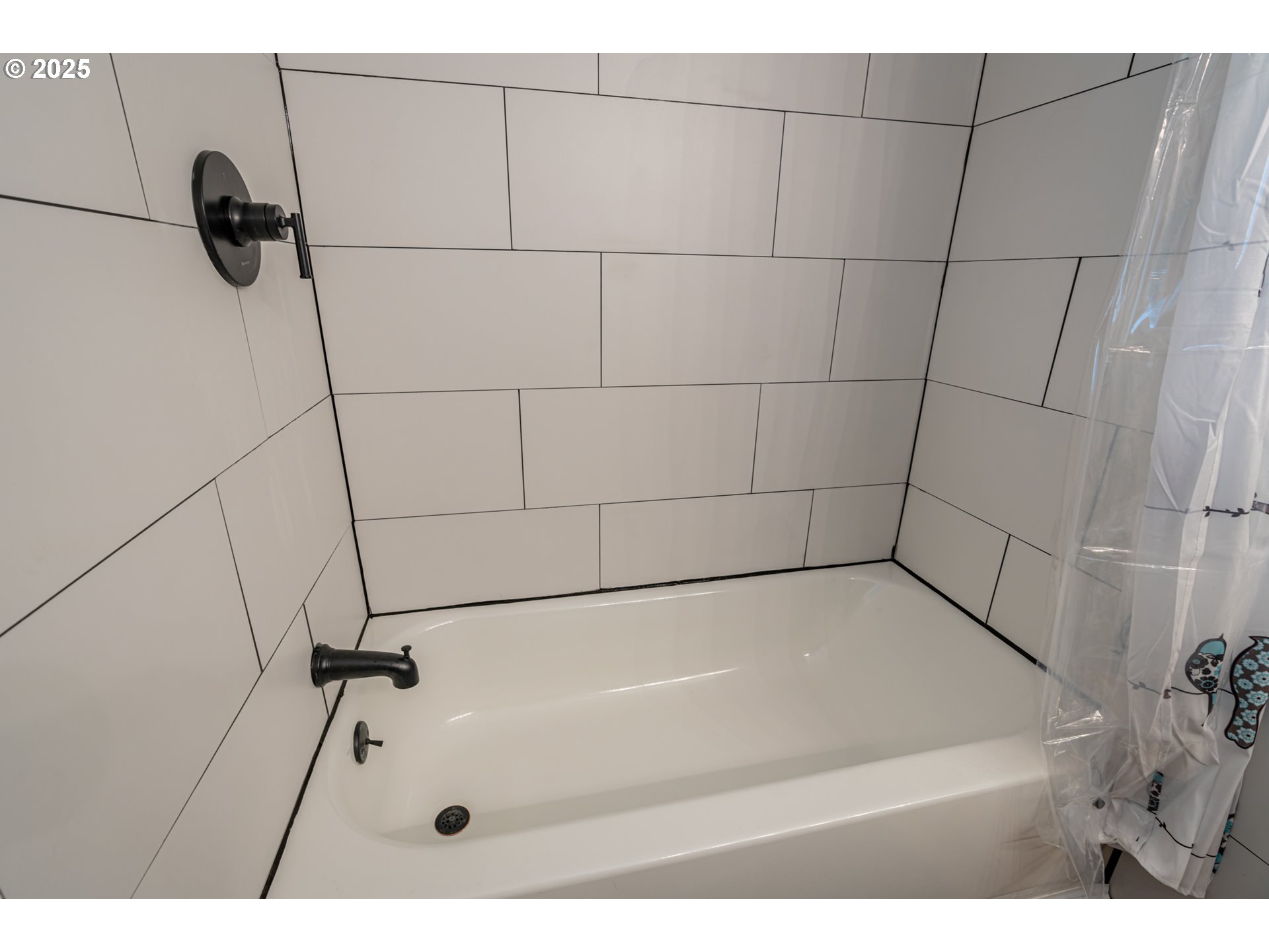 Independence, Oregon 97351, United States, 2 Bedrooms Bedrooms, ,1 BathroomBathrooms,Residential,Active,146633