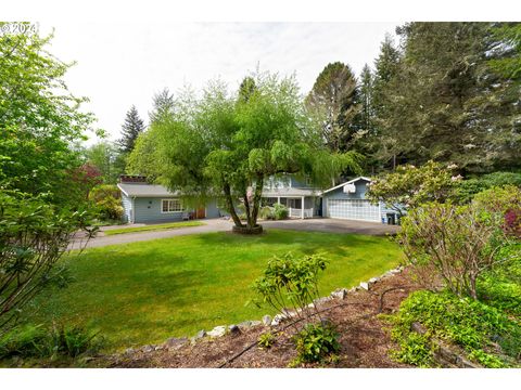 A home in Coos Bay