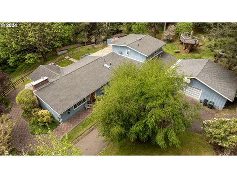 A home in Coos Bay