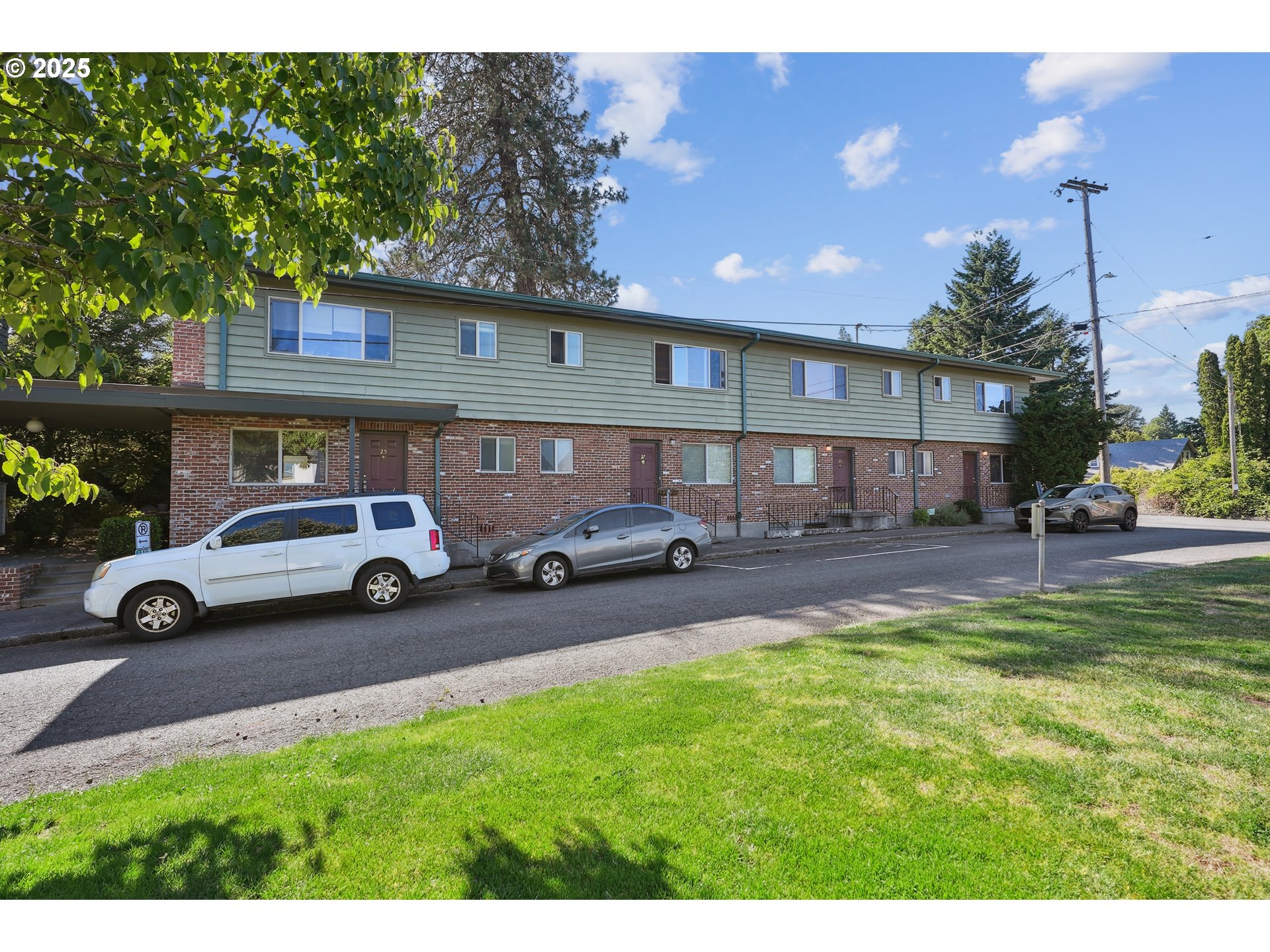908 SW GAINES ST 31