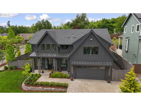 2104 DEERHILL LN West Linn OR 97068