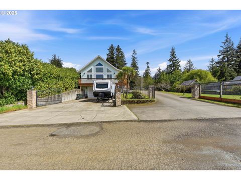 874 N HENRY ST Coquille OR 97423
