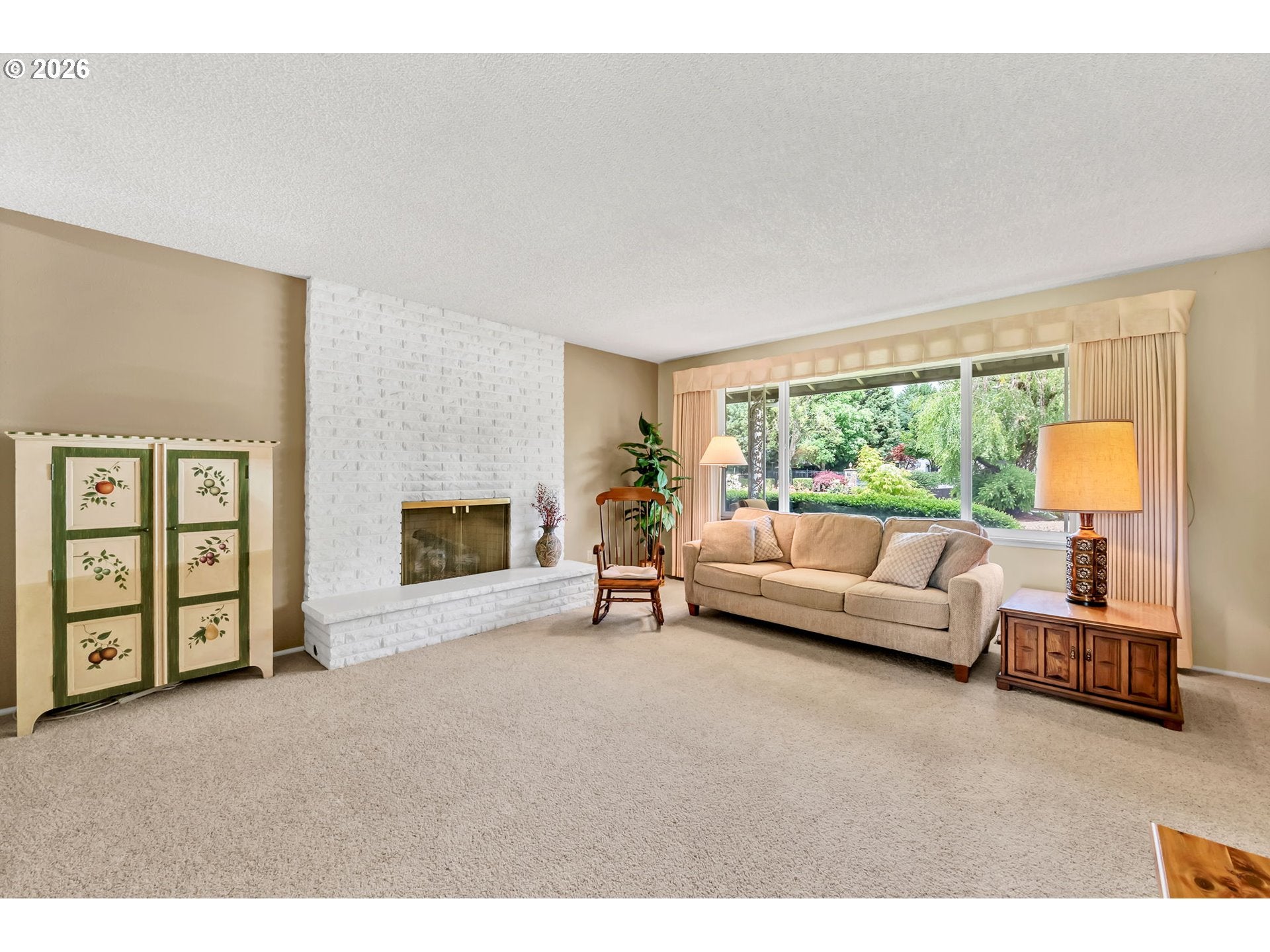 1922 SPRINGHILL DR