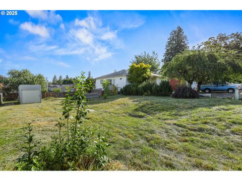 38565 PLEASANT ST Sandy OR 97055