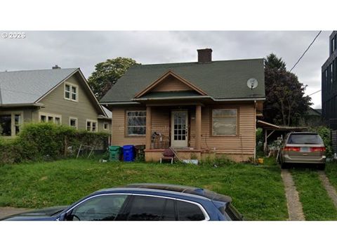 825 N BLANDENA ST Portland OR 97217