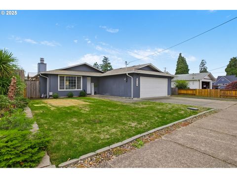 5419 E ST Springfield OR 97478