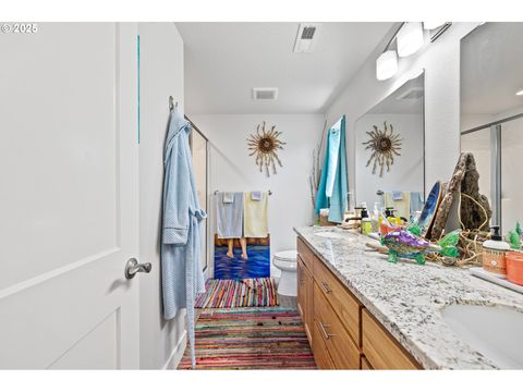 Tiny photo for 443 N Hyland Ln, Lowell, OR 97452 (MLS # 163066091)