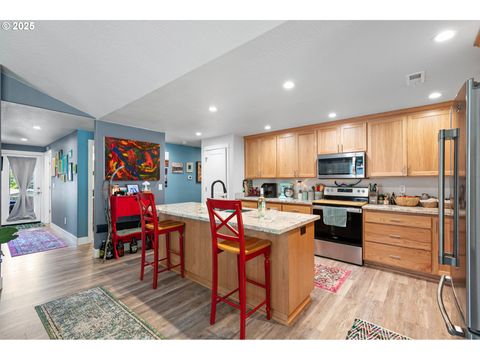 Tiny photo for 443 N Hyland Ln, Lowell, OR 97452 (MLS # 163066091)