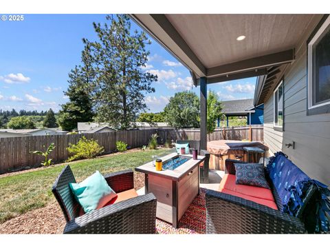 Tiny photo for 443 N Hyland Ln, Lowell, OR 97452 (MLS # 163066091)