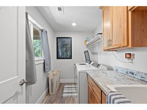 Tiny photo for 443 N Hyland Ln, Lowell, OR 97452 (MLS # 163066091)