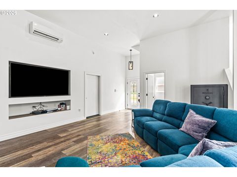 Tiny photo for 38662 Dexter Rd, Dexter, OR 97431 (MLS # 219159610)