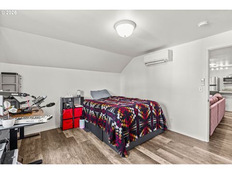 Tiny photo for 38662 Dexter Rd, Dexter, OR 97431 (MLS # 219159610)