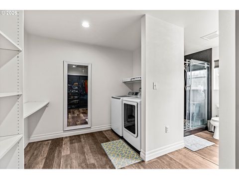 Tiny photo for 38662 Dexter Rd, Dexter, OR 97431 (MLS # 219159610)