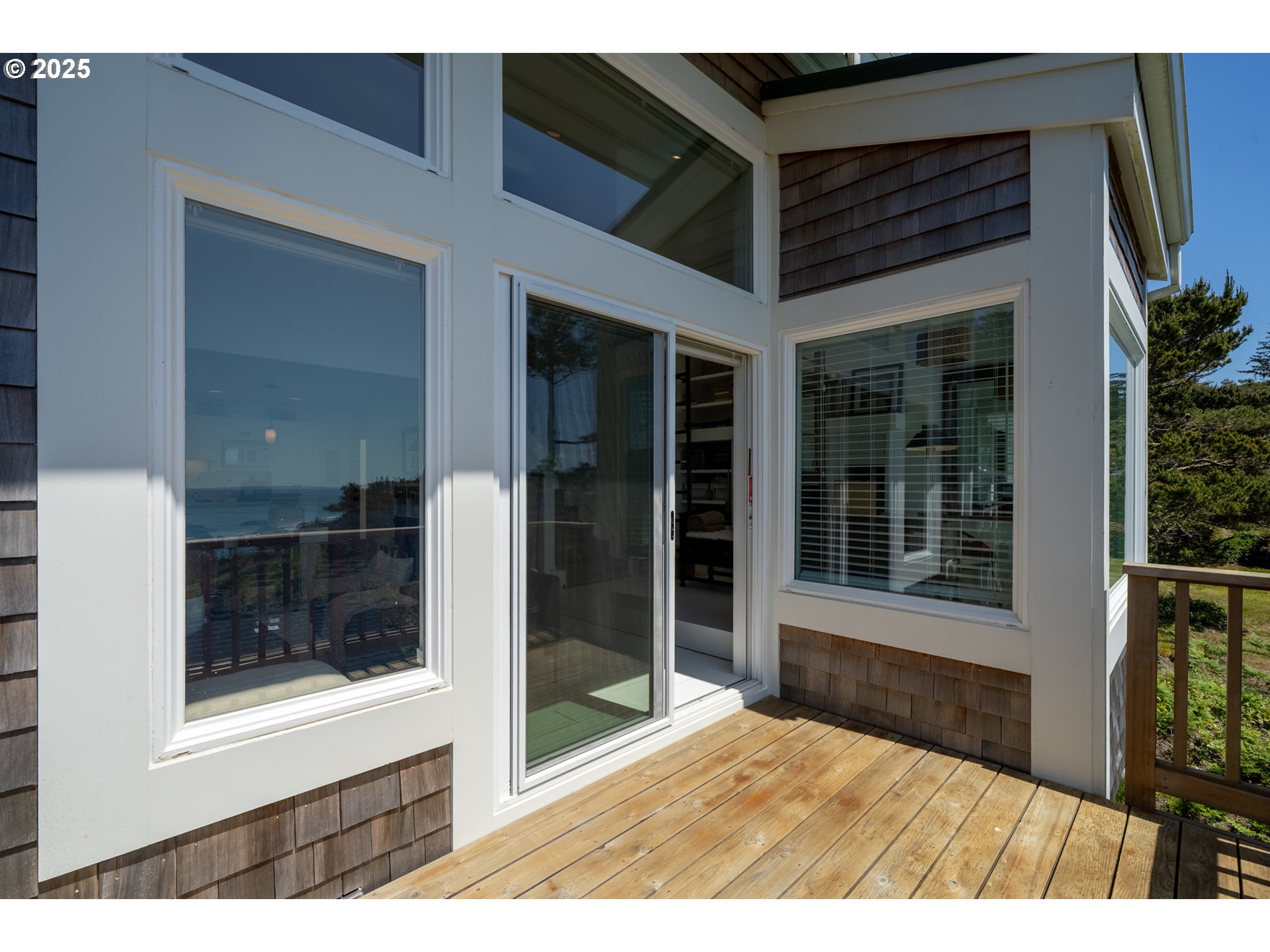 Oceanside, Oregon 97134, United States, 2 Bedrooms Bedrooms, ,1 BathroomBathrooms,Residential,Active,137778