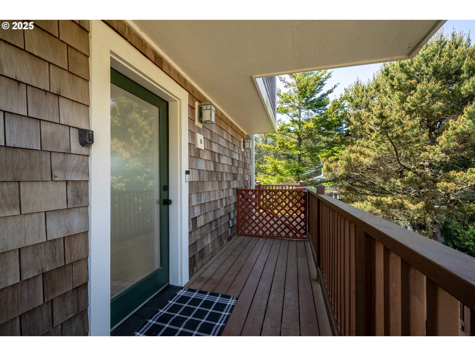 Oceanside, Oregon 97134, United States, 2 Bedrooms Bedrooms, ,1 BathroomBathrooms,Residential,Active,137778