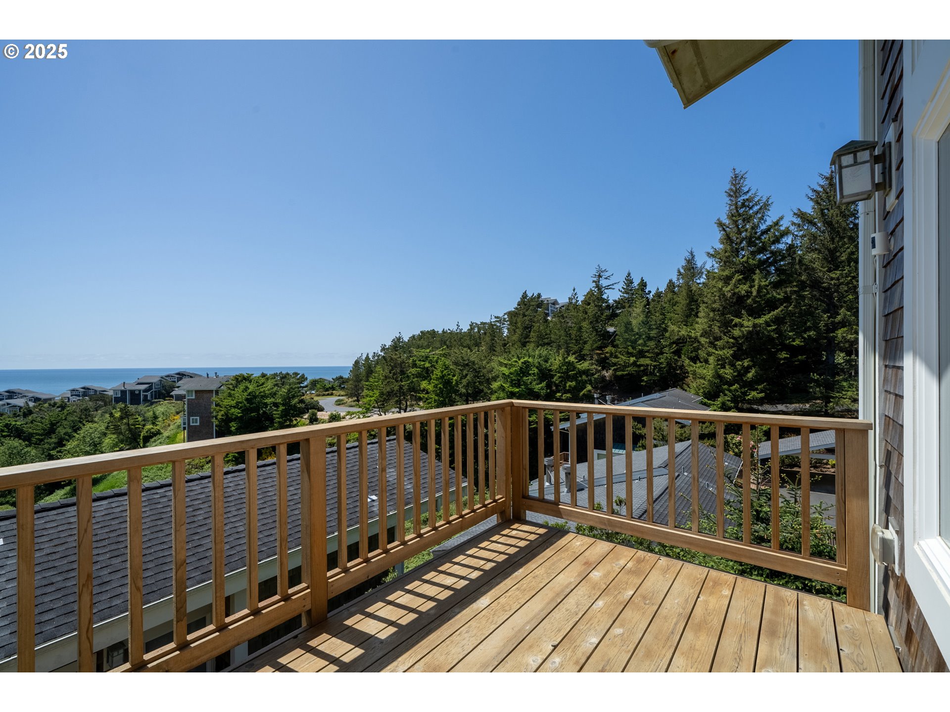 Oceanside, Oregon 97134, United States, 2 Bedrooms Bedrooms, ,1 BathroomBathrooms,Residential,Active,137778