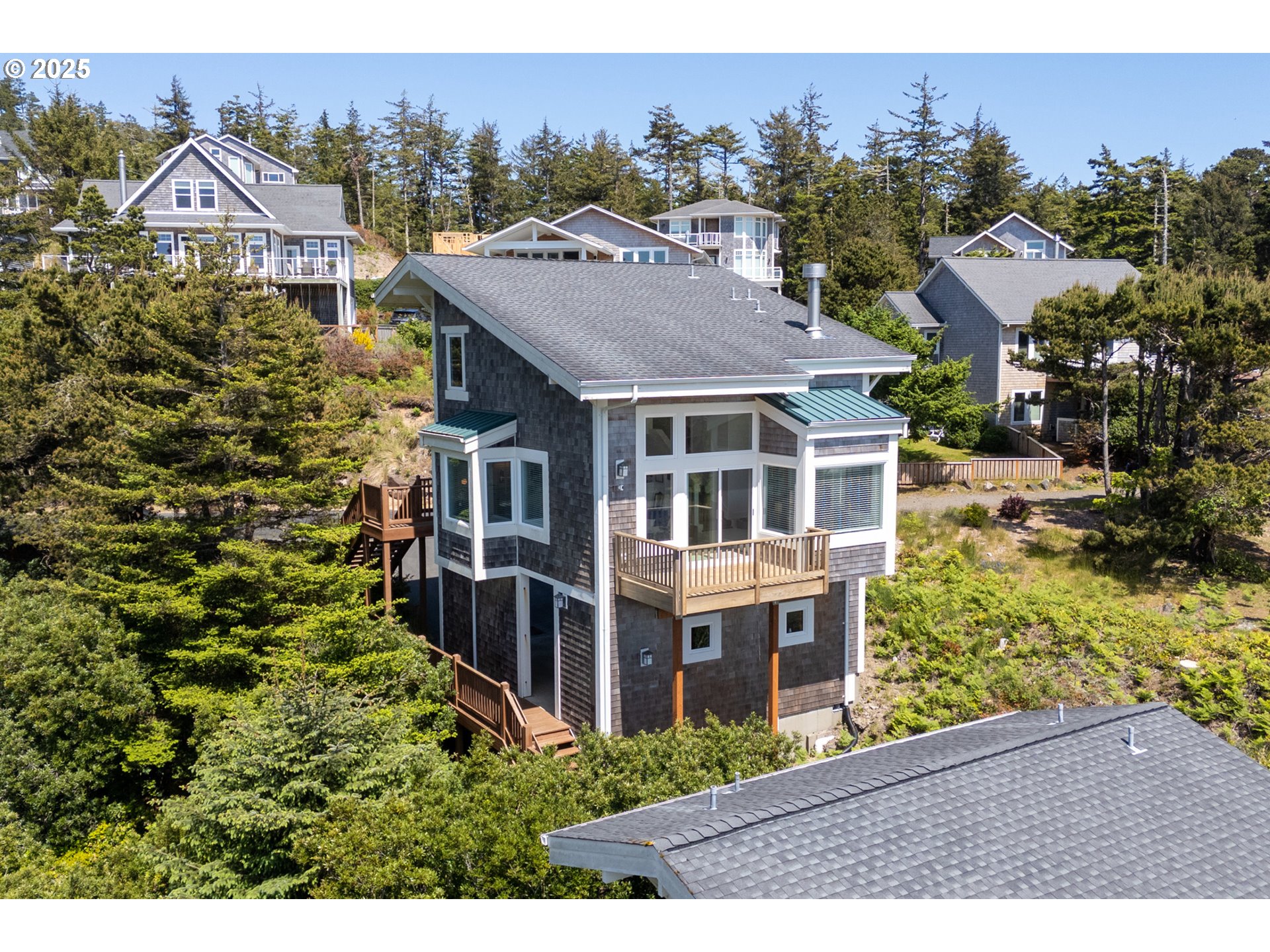 Oceanside, Oregon 97134, United States, 2 Bedrooms Bedrooms, ,1 BathroomBathrooms,Residential,Active,137778