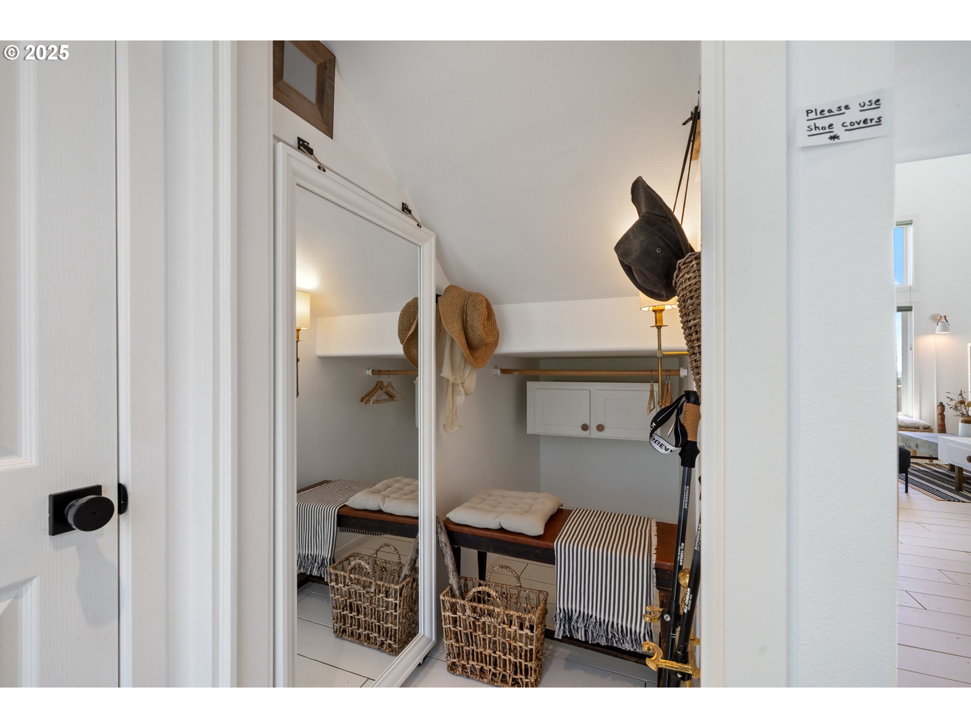 Oceanside, Oregon 97134, United States, 2 Bedrooms Bedrooms, ,1 BathroomBathrooms,Residential,Active,137778