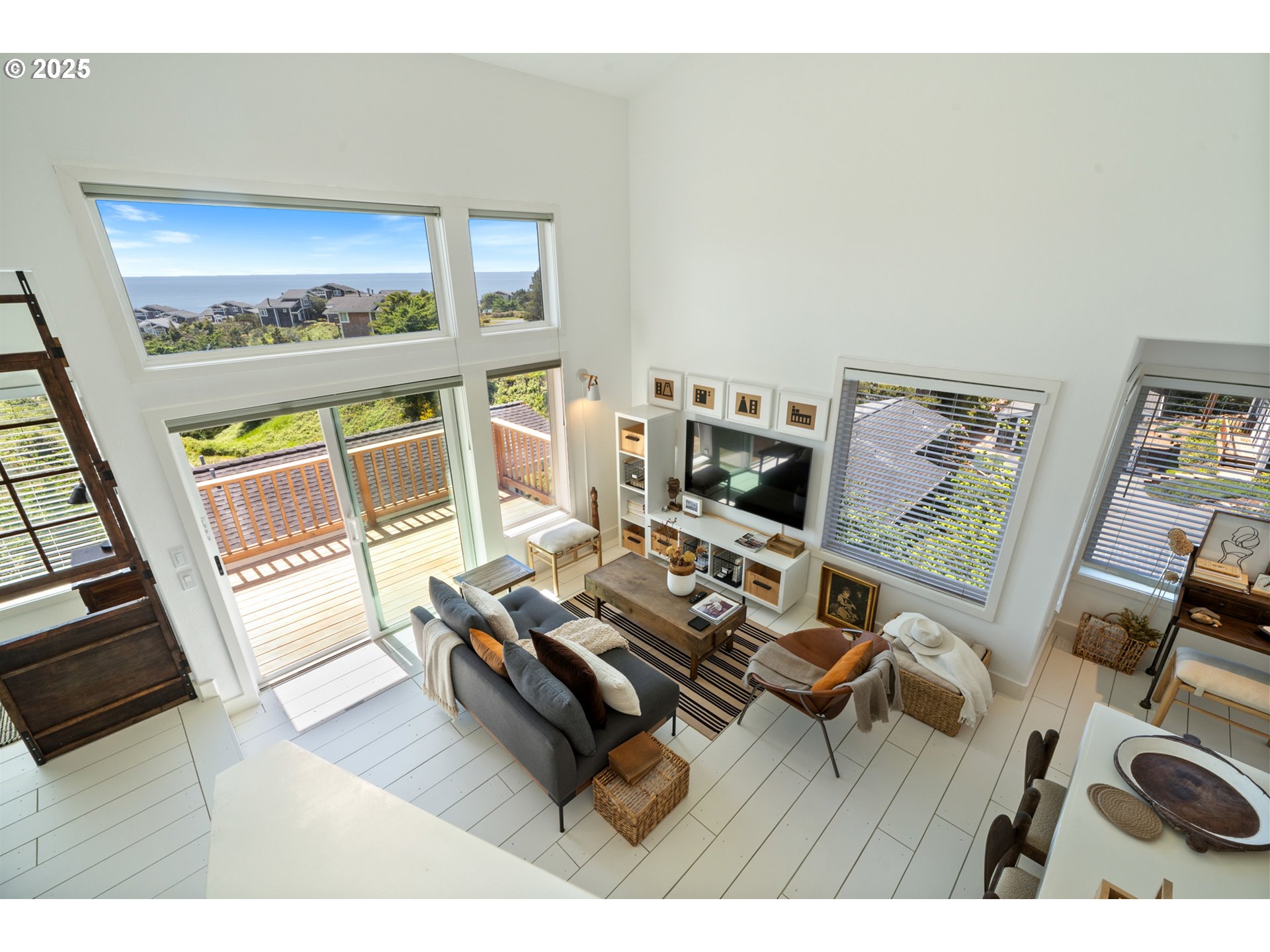 Oceanside, Oregon 97134, United States, 2 Bedrooms Bedrooms, ,1 BathroomBathrooms,Residential,Active,137778