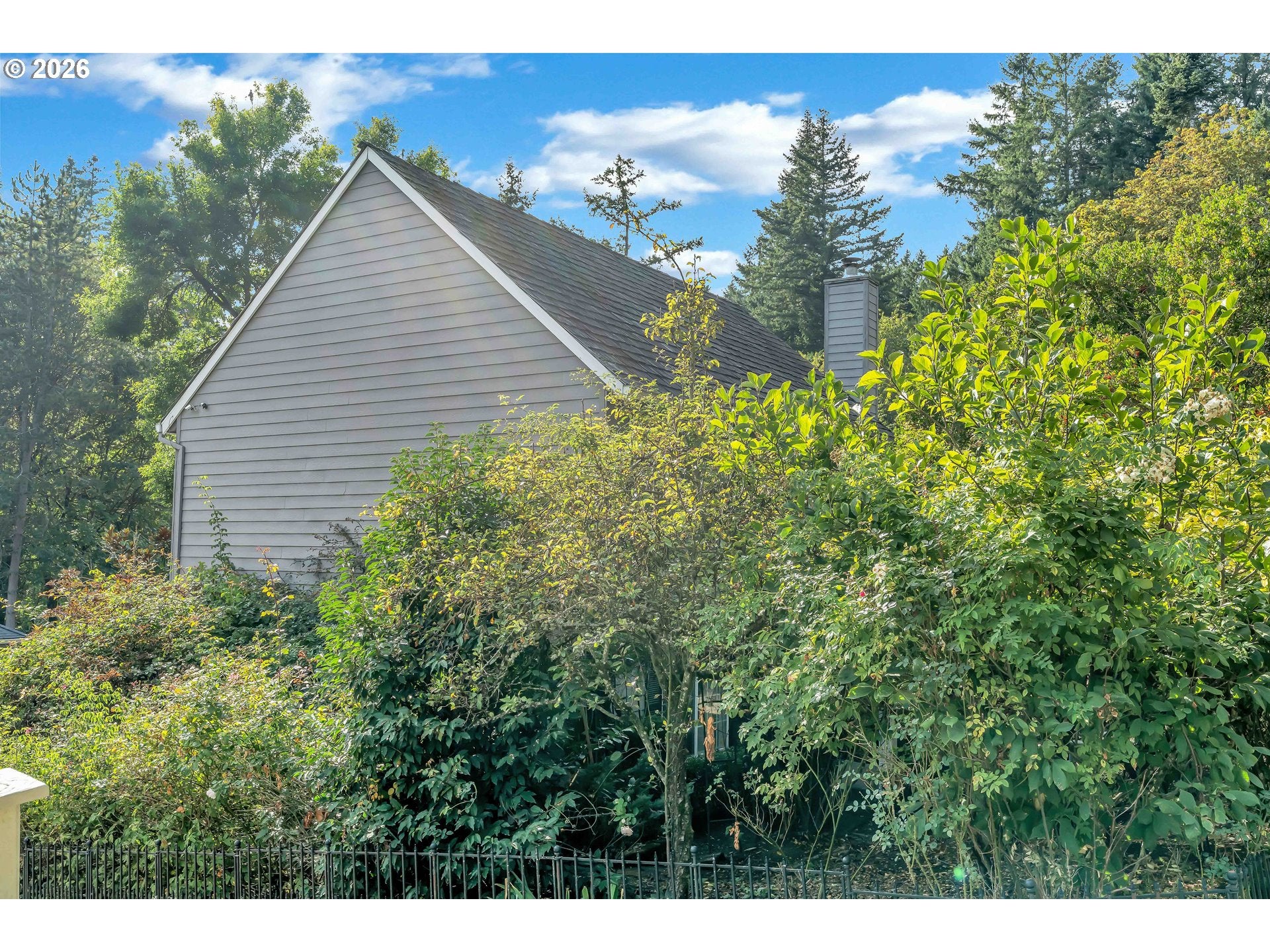 706 SW COLONY DR