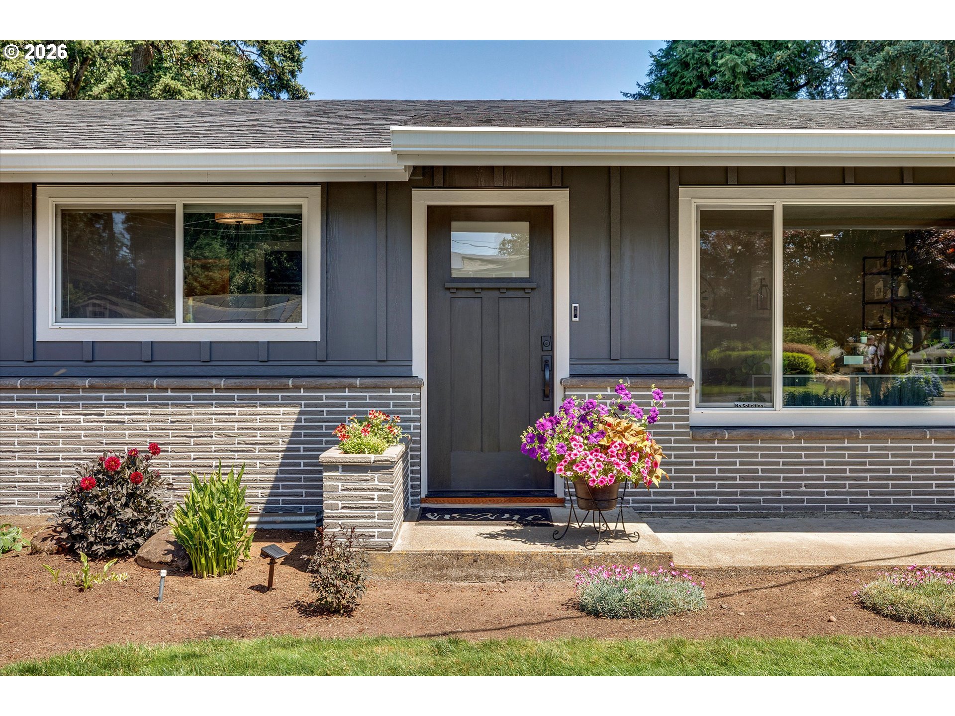 235 BARCLAY AVE