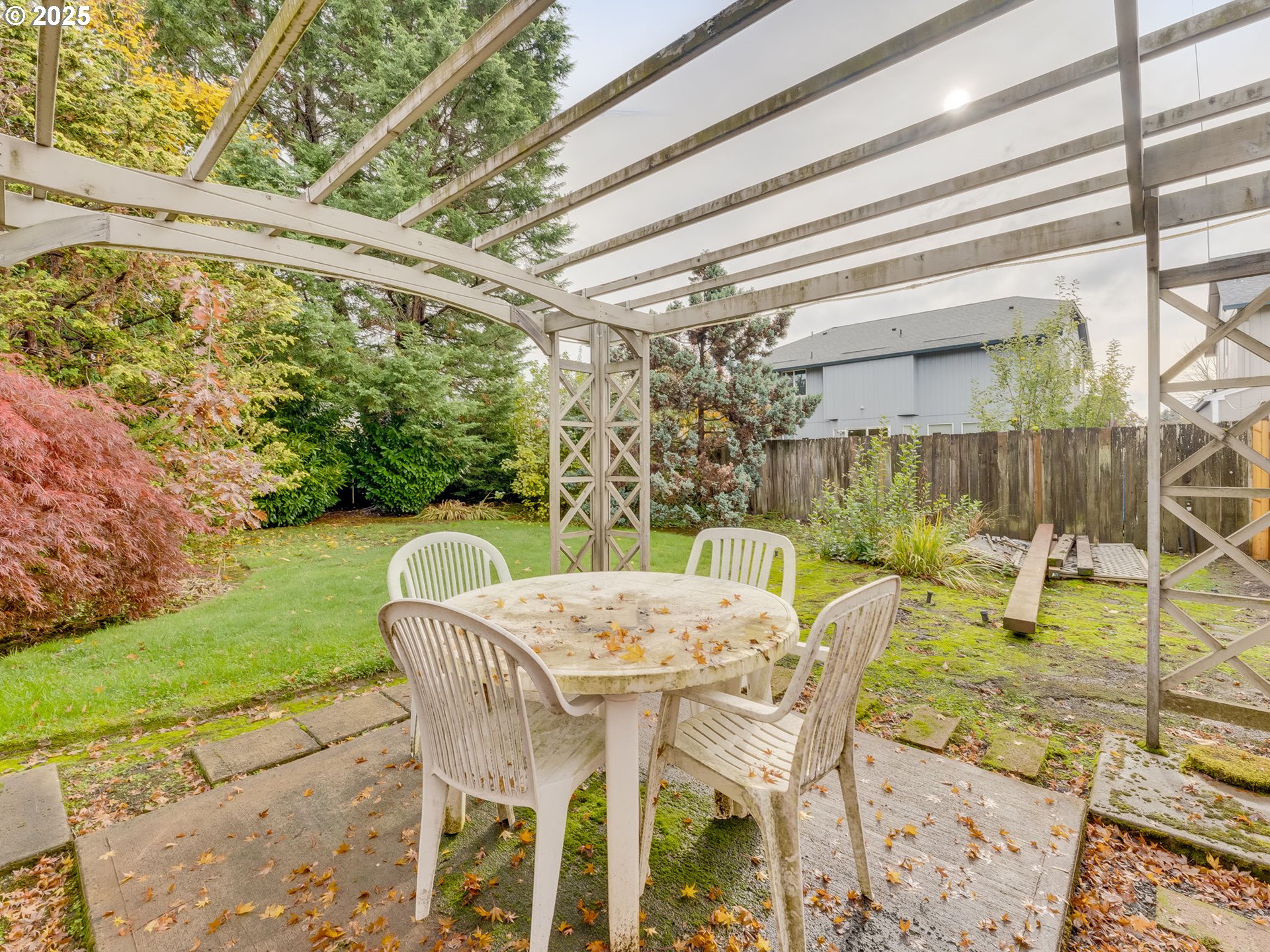 Aloha, Oregon 97003, United States, 3 Bedrooms Bedrooms, ,2 BathroomsBathrooms,Residential,Active,240498