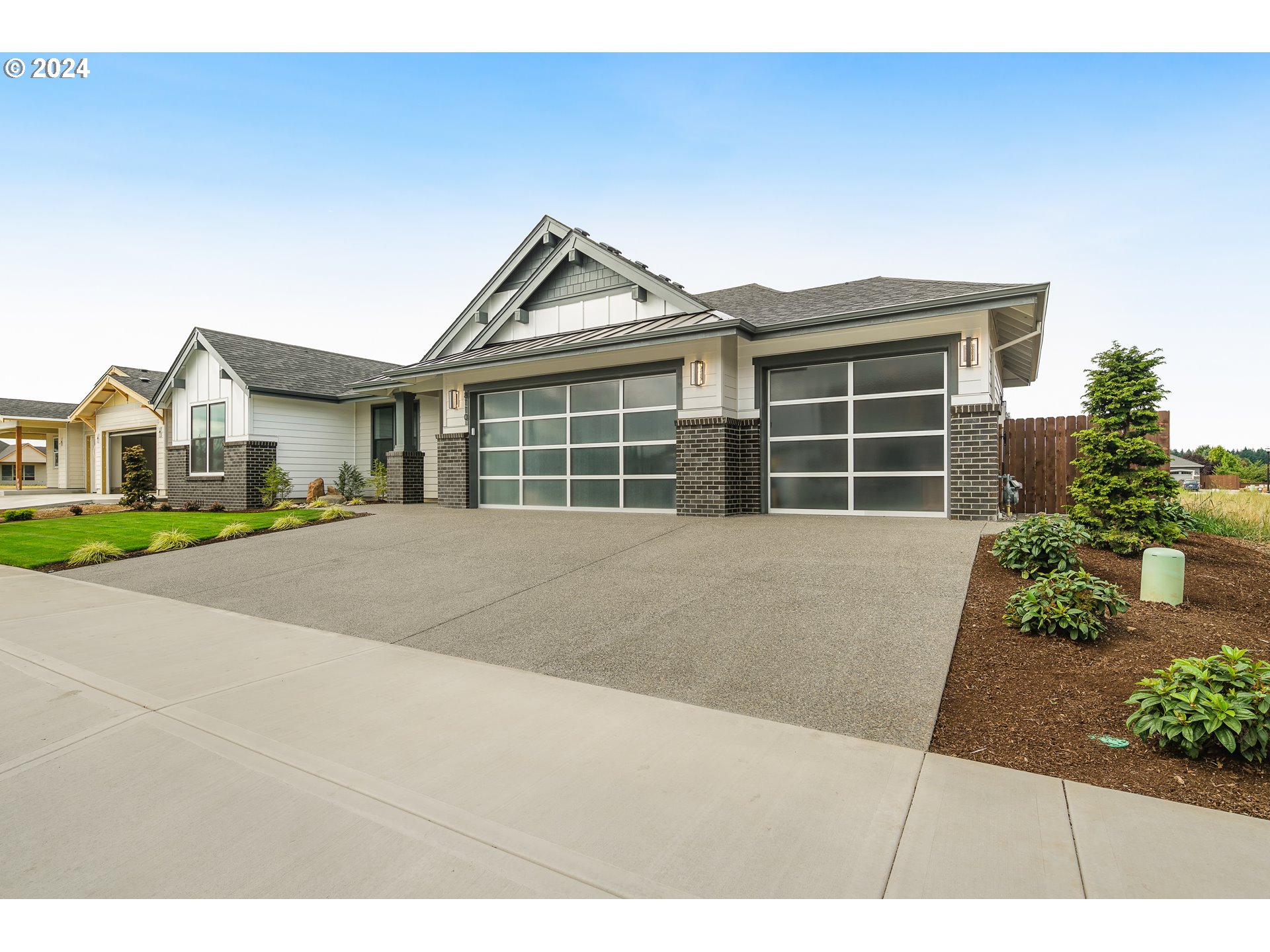 17711 NE 25th CT Lot 8