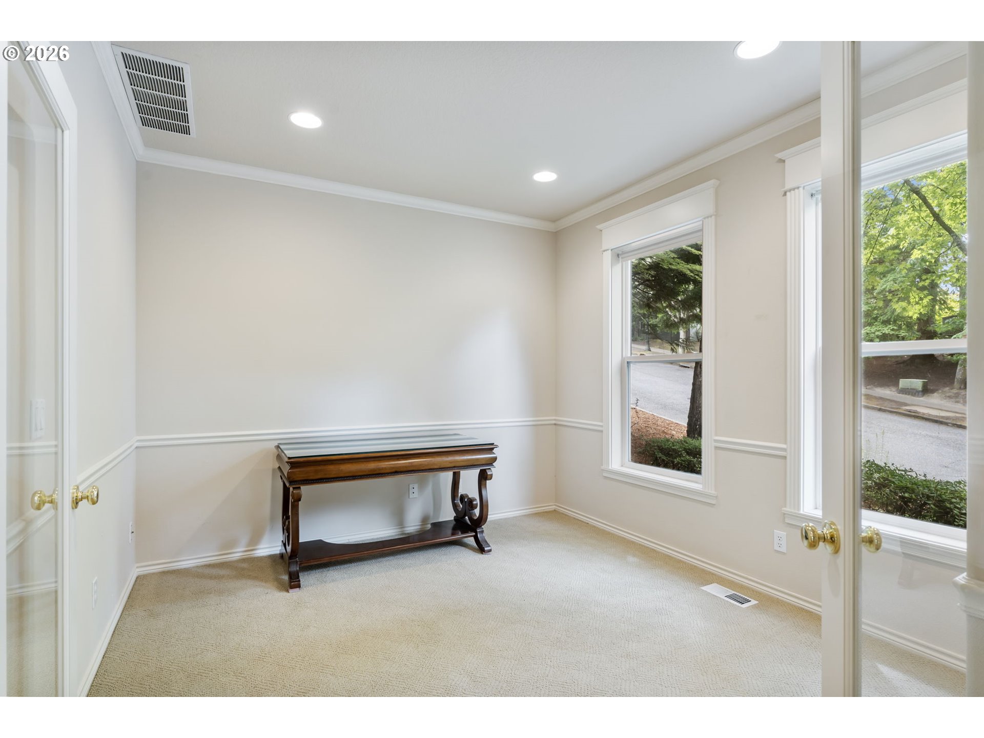 9907 NW BARTHOLOMEW DR