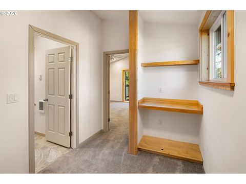 Tiny photo for 76154 Coho Ln, Oakridge, OR 97463 (MLS # 680783466)