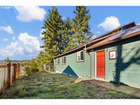 Tiny photo for 76154 Coho Ln, Oakridge, OR 97463 (MLS # 680783466)