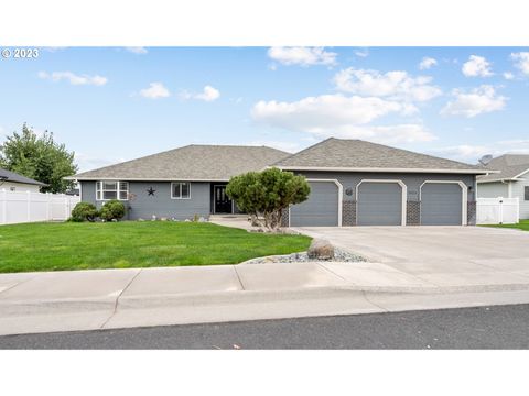 A home in Hermiston