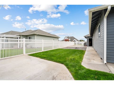 A home in Hermiston