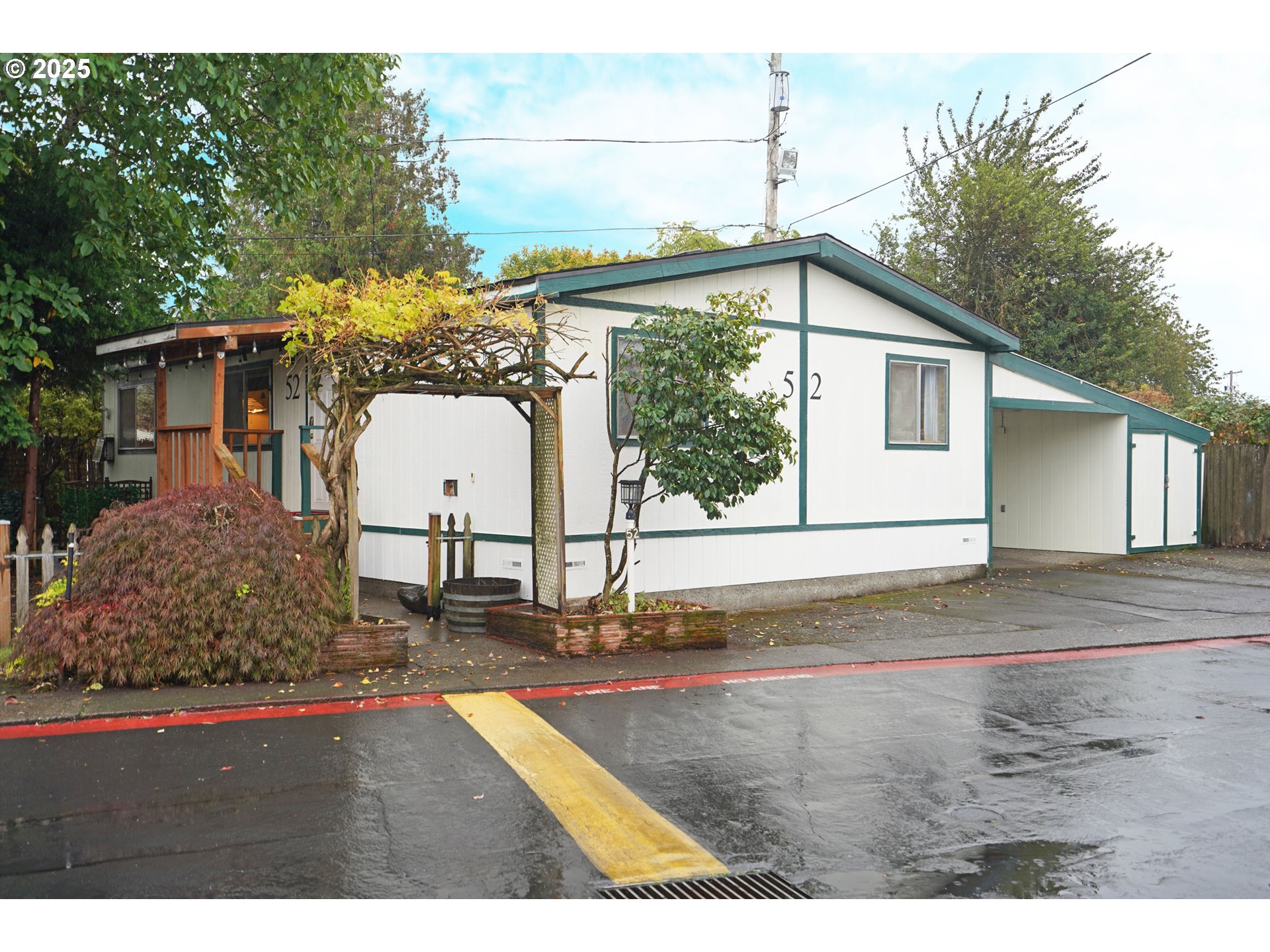 8951 SE FULLER RD #52