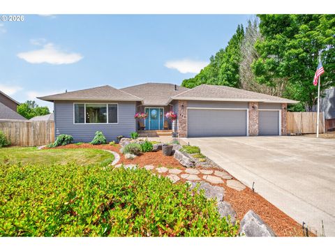 Photo of 671 NW Allen Ct, McMinnville, OR 97128 (MLS # 136716346)