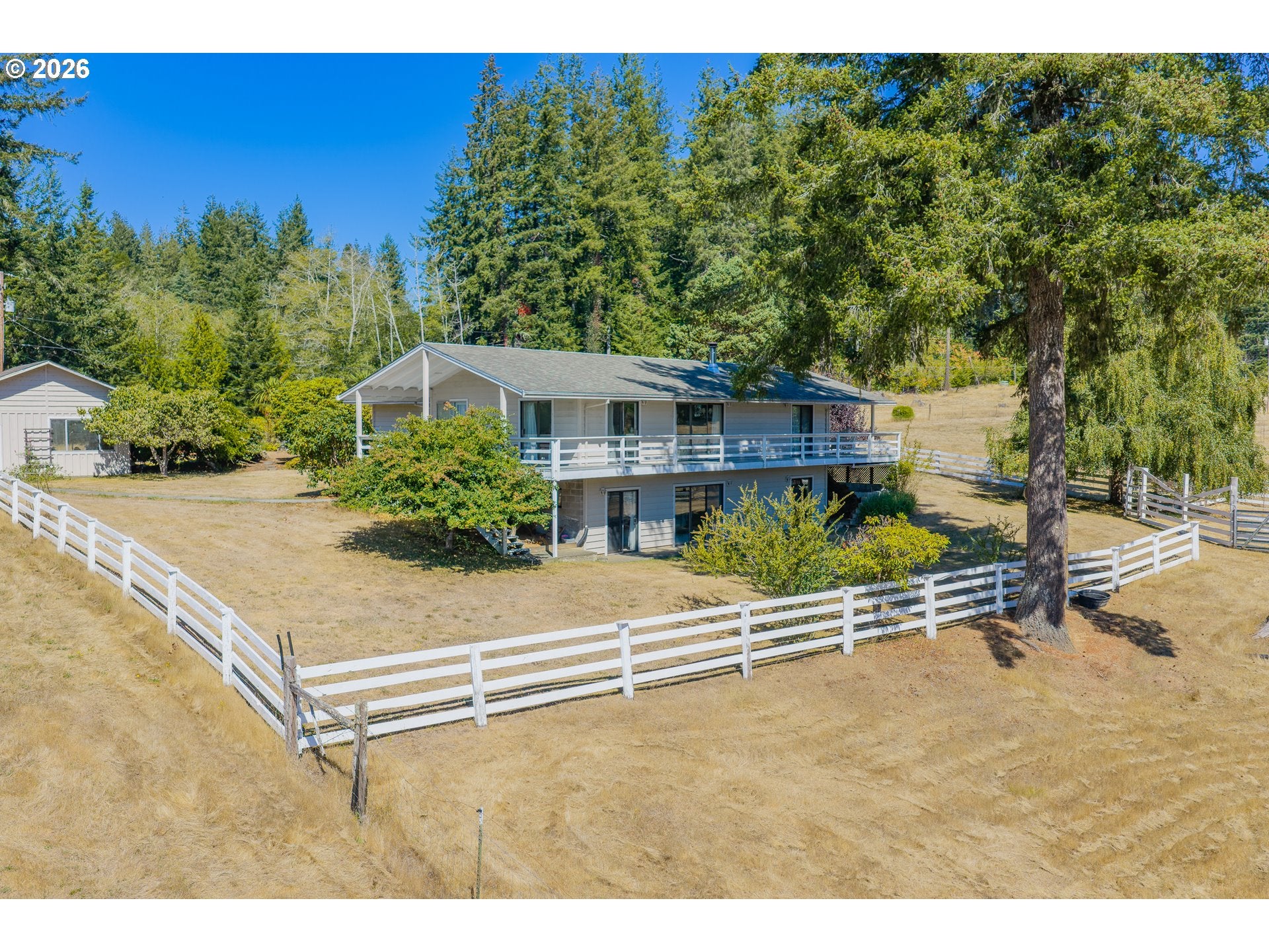 56972 GLADEWOOD RD