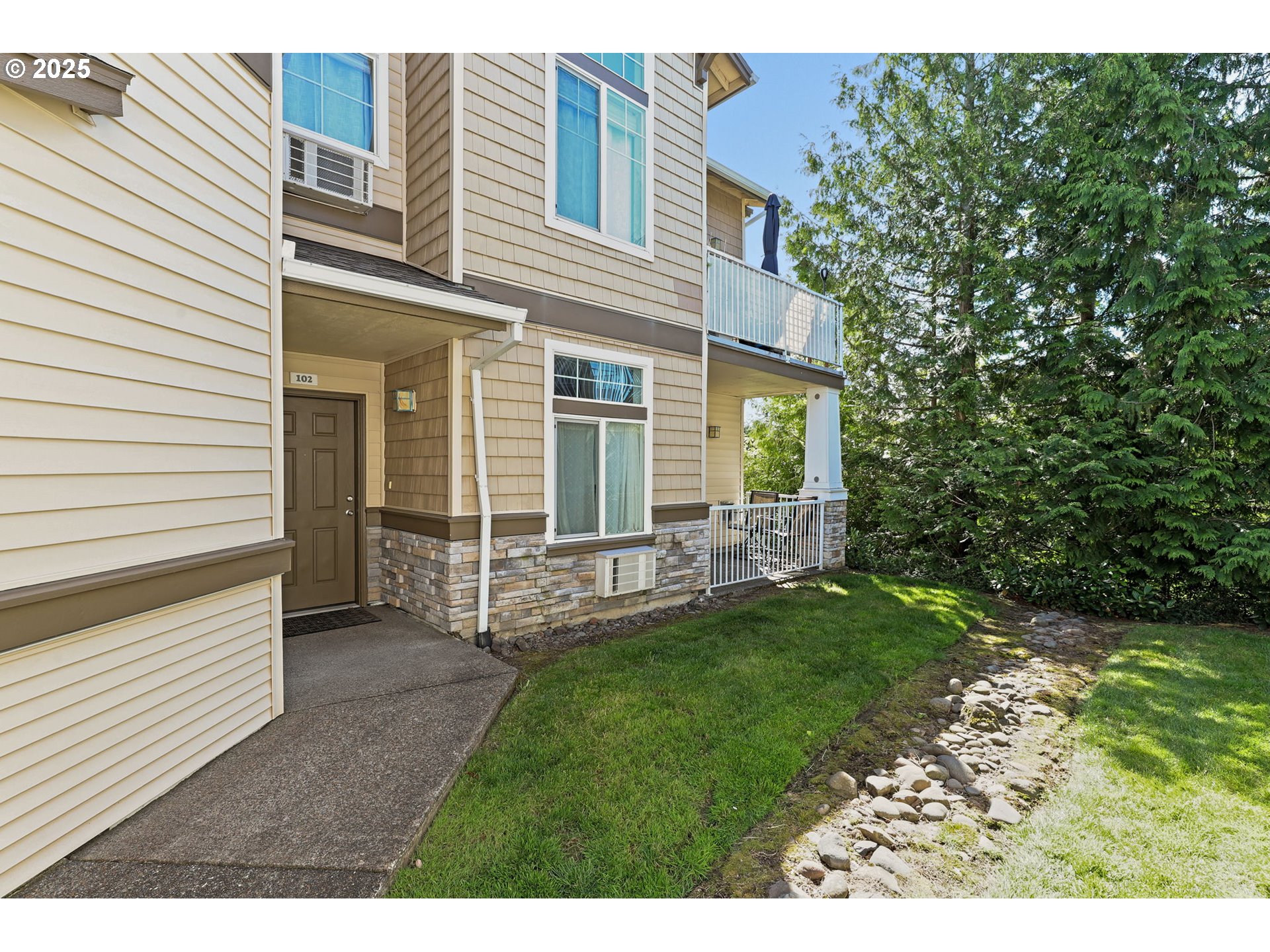 14600 SW MAGPIE LN 102