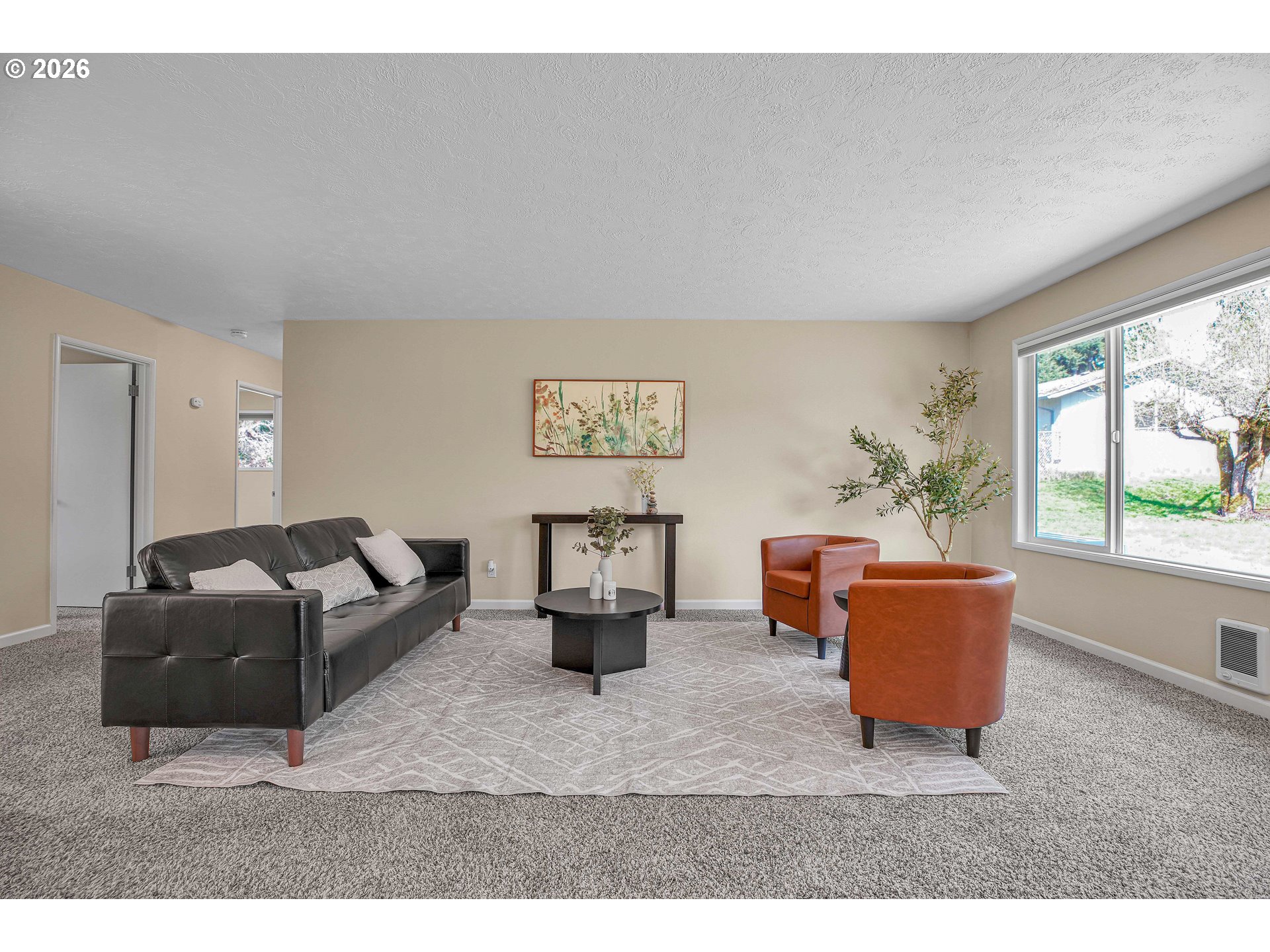 1496 S CLOVERDALE RD