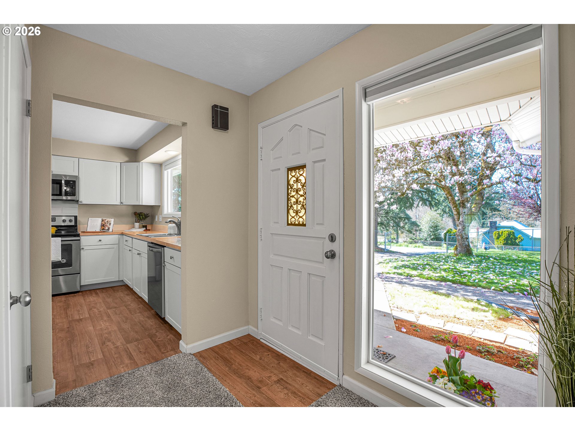 1496 S CLOVERDALE RD