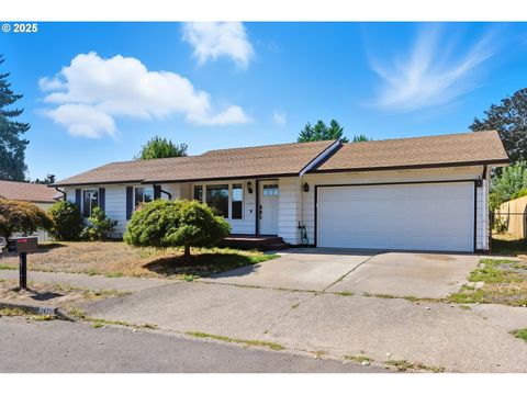 2475 NE SPRUCE AVE Gresham OR 97030