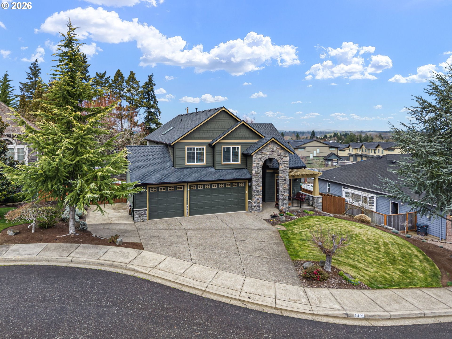 1401 RANIER LOOP NW
