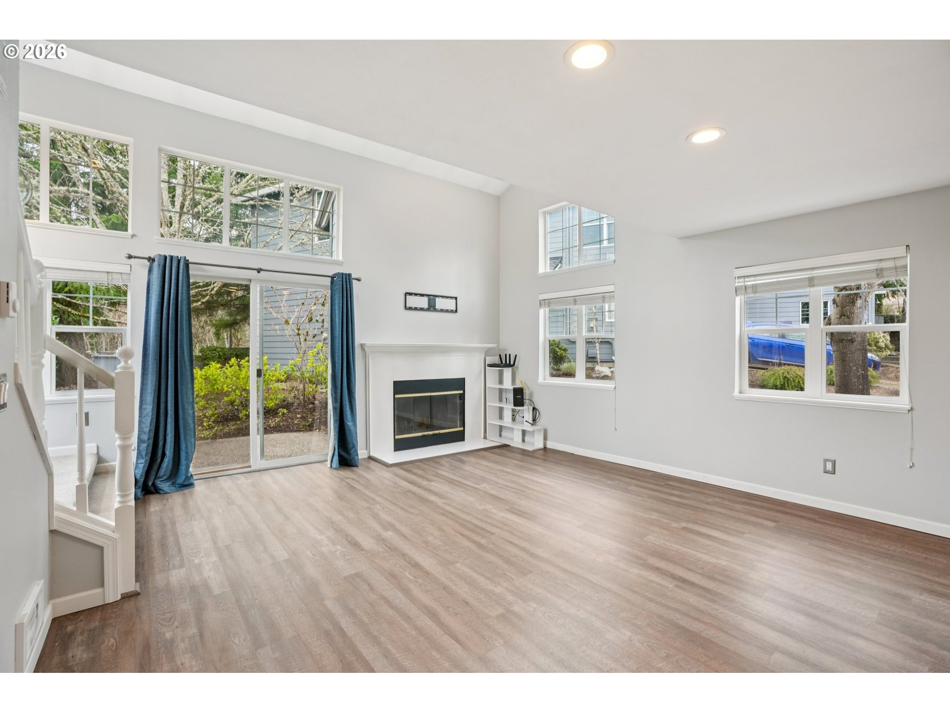 9619 NW MILLER HILL DR