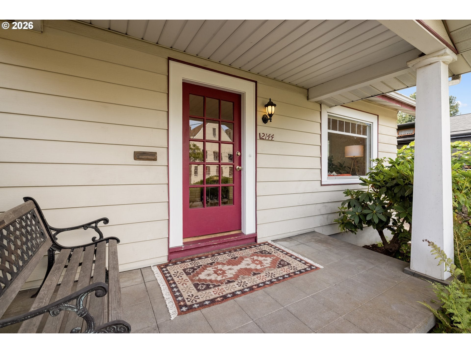 2144 N WILLAMETTE BLVD