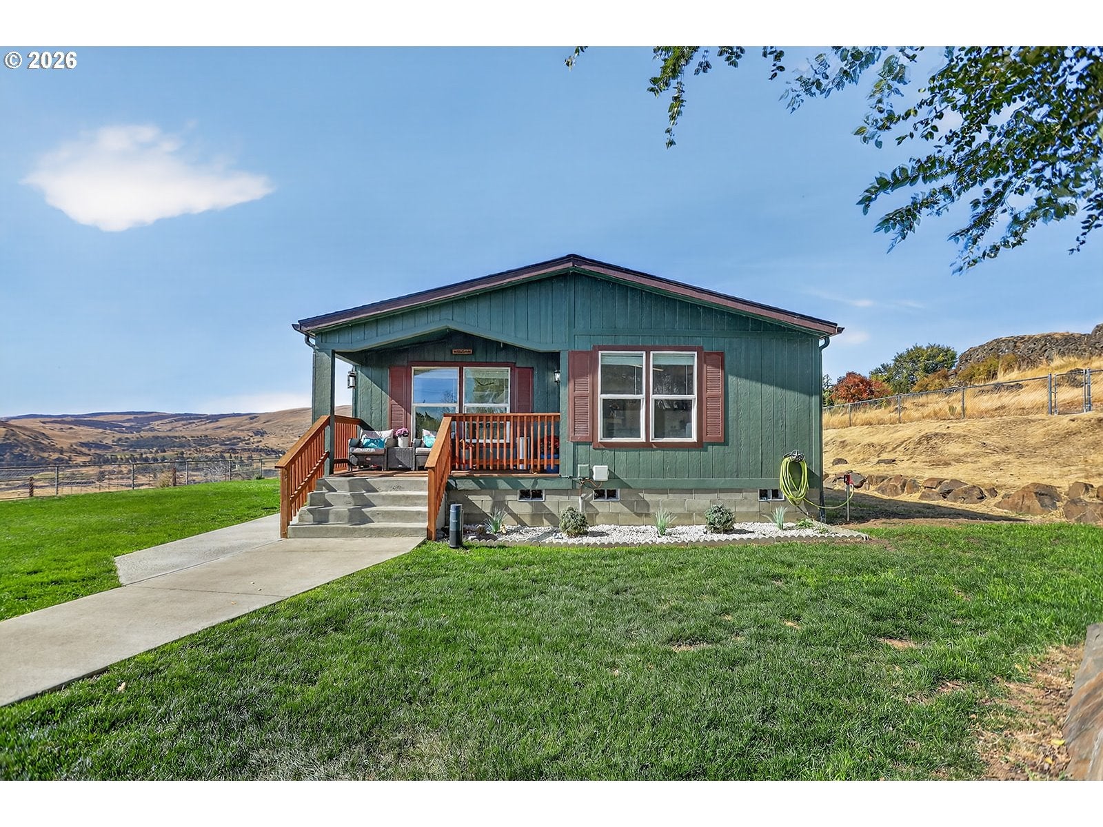 7 GRAND VIEW DR